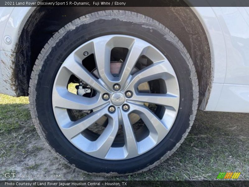 Fuji White / Ebony 2021 Land Rover Discovery Sport S R-Dynamic