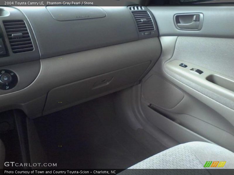 Phantom Gray Pearl / Stone 2004 Toyota Camry LE
