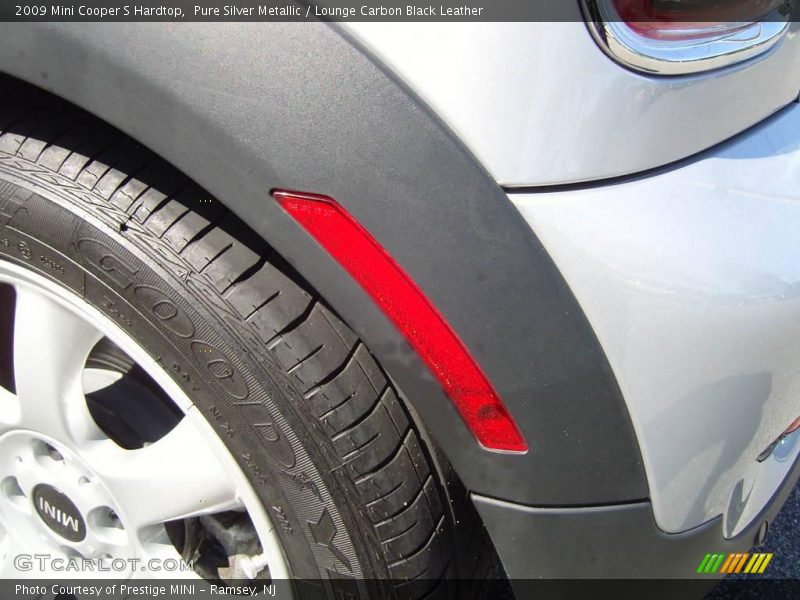 Pure Silver Metallic / Lounge Carbon Black Leather 2009 Mini Cooper S Hardtop