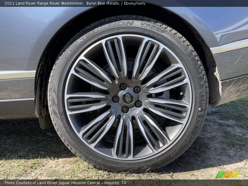 Byron Blue Metallic / Ebony/Ivory 2021 Land Rover Range Rover Westminster