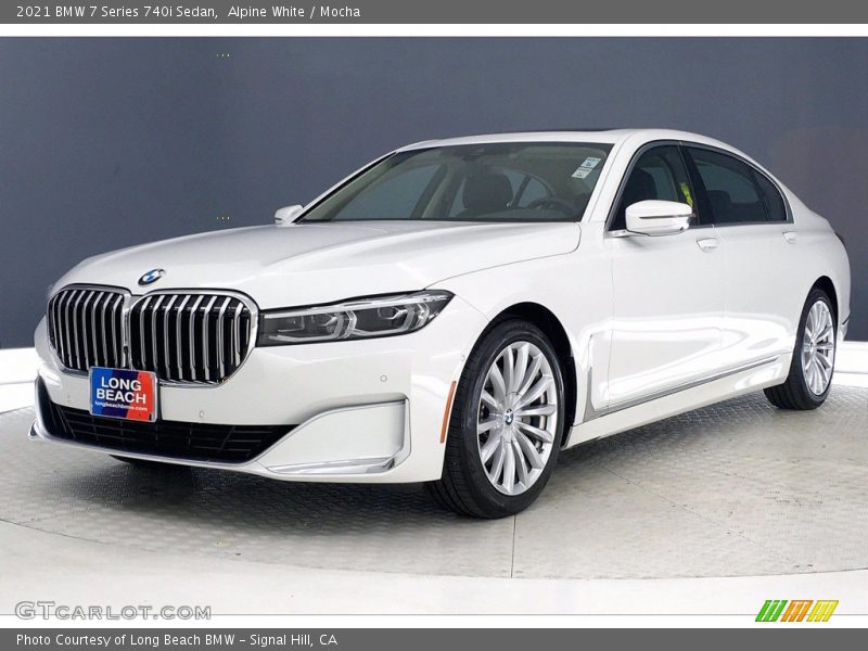 Alpine White / Mocha 2021 BMW 7 Series 740i Sedan