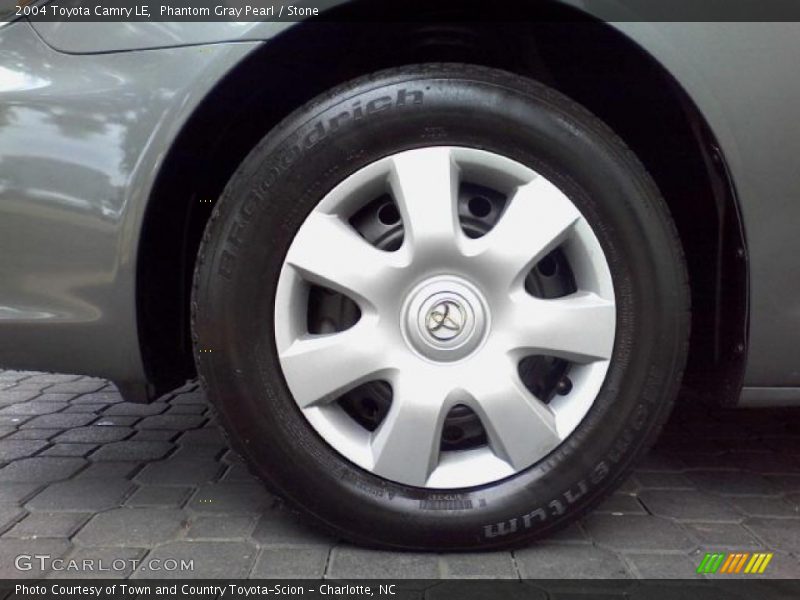 Phantom Gray Pearl / Stone 2004 Toyota Camry LE