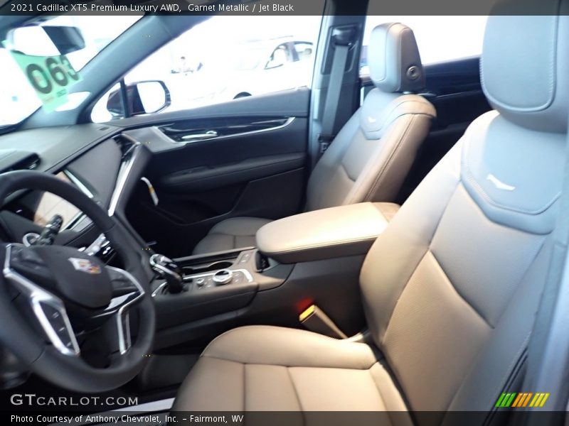 Garnet Metallic / Jet Black 2021 Cadillac XT5 Premium Luxury AWD