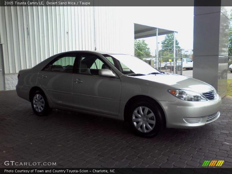 Desert Sand Mica / Taupe 2005 Toyota Camry LE