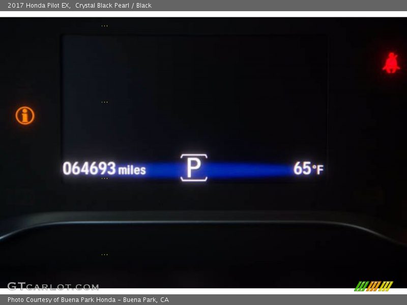 Crystal Black Pearl / Black 2017 Honda Pilot EX