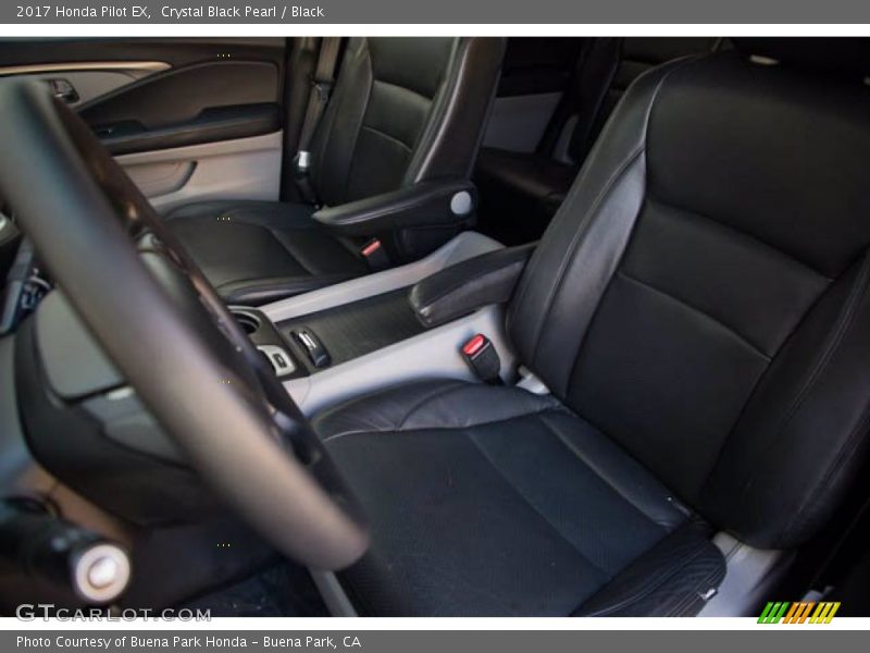 Crystal Black Pearl / Black 2017 Honda Pilot EX