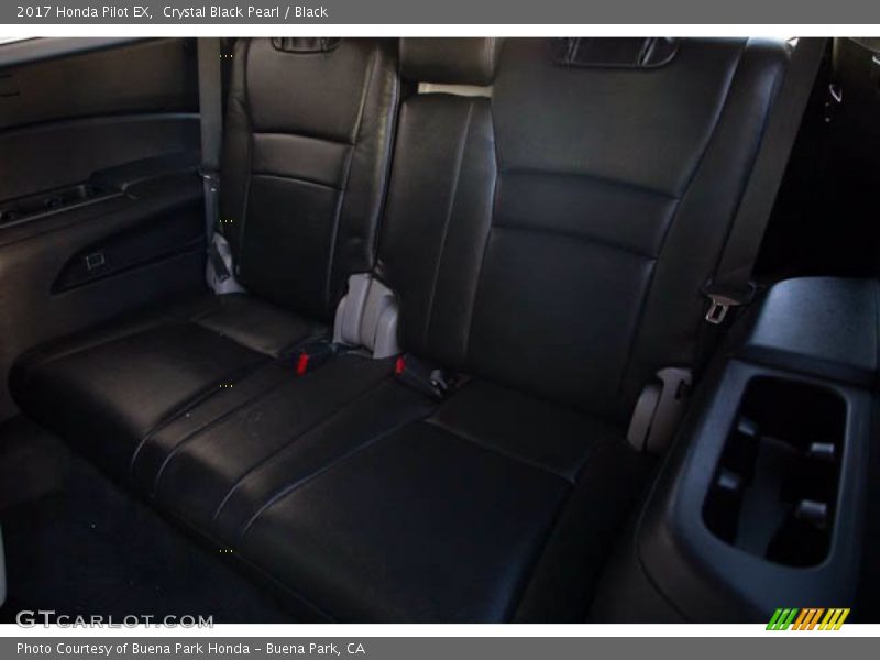 Crystal Black Pearl / Black 2017 Honda Pilot EX