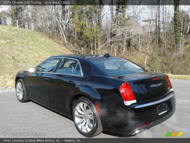 Gloss Black / Black 2020 Chrysler 300 Touring