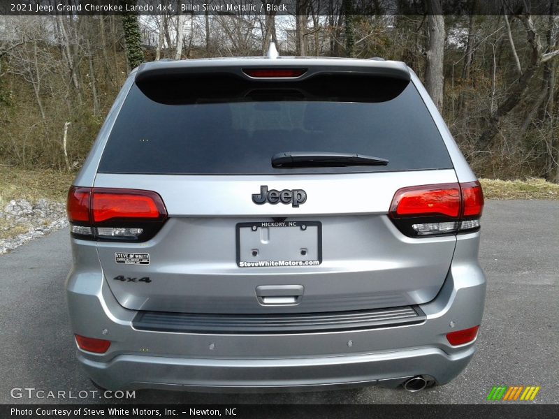 Billet Silver Metallic / Black 2021 Jeep Grand Cherokee Laredo 4x4