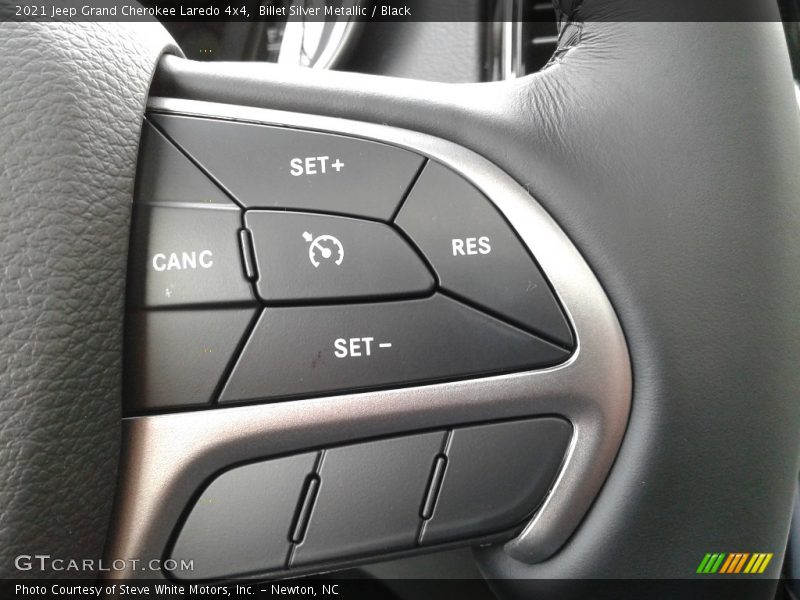  2021 Grand Cherokee Laredo 4x4 Steering Wheel