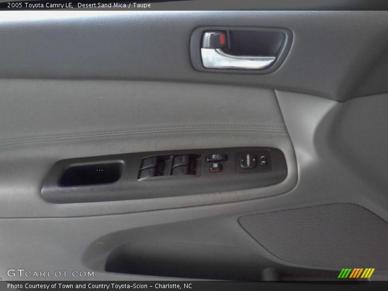 Desert Sand Mica / Taupe 2005 Toyota Camry LE