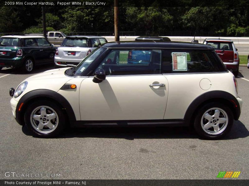 Pepper White / Black/Grey 2009 Mini Cooper Hardtop