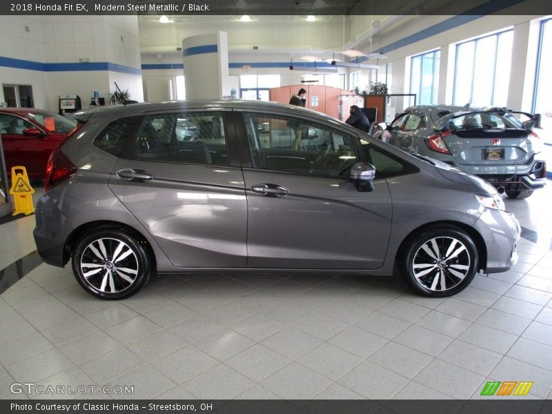 Modern Steel Metallic / Black 2018 Honda Fit EX