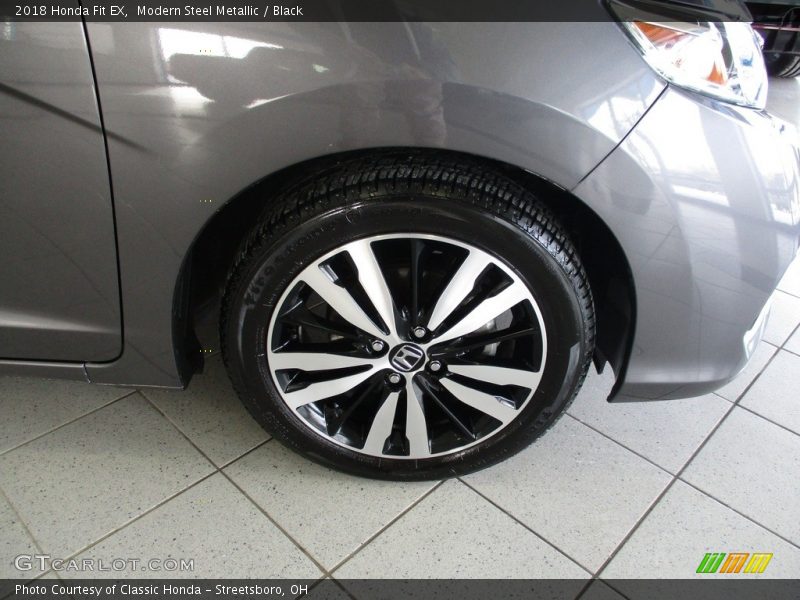 Modern Steel Metallic / Black 2018 Honda Fit EX