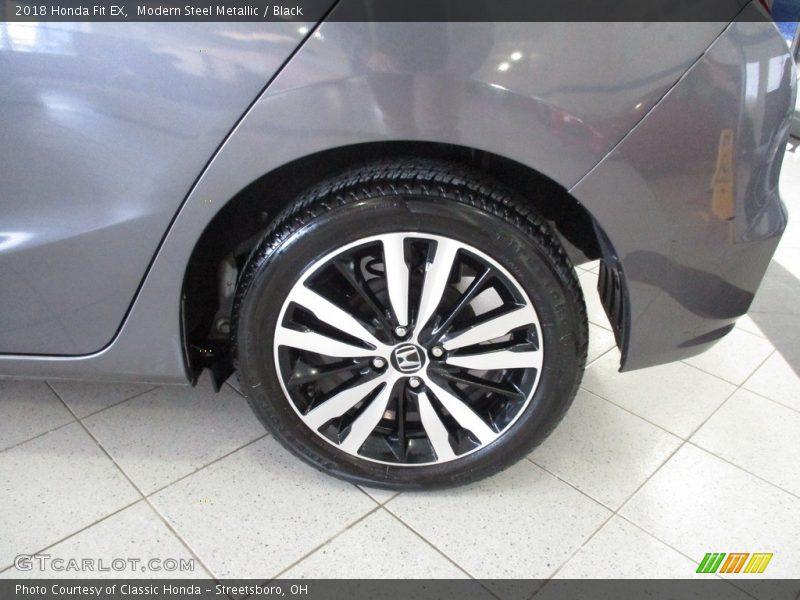 Modern Steel Metallic / Black 2018 Honda Fit EX