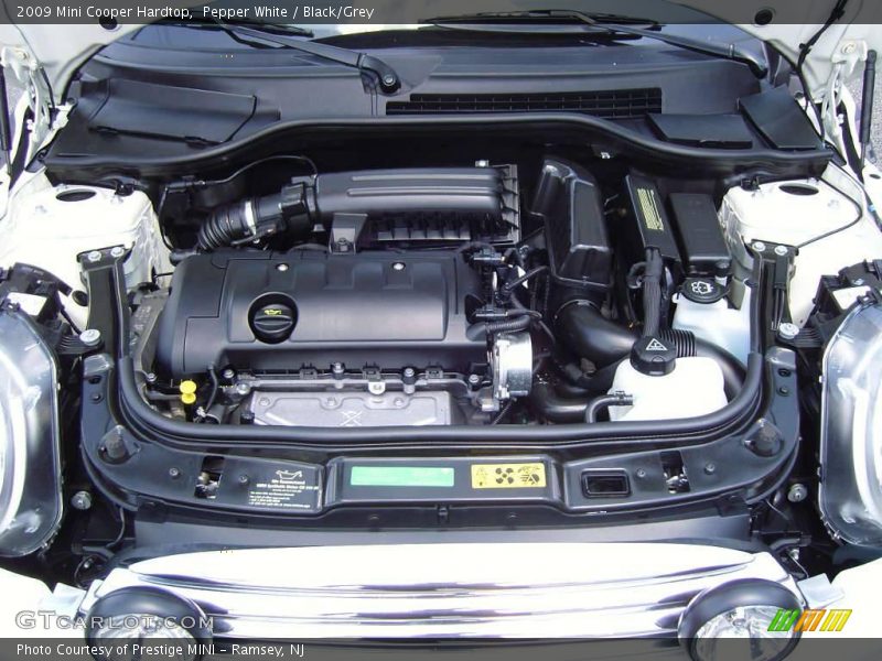 Pepper White / Black/Grey 2009 Mini Cooper Hardtop