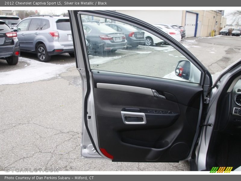 Silver Ice Metallic / Black 2012 Chevrolet Captiva Sport LS
