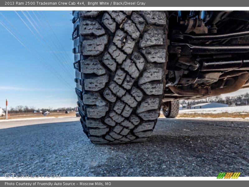 Bright White / Black/Diesel Gray 2013 Ram 2500 Tradesman Crew Cab 4x4