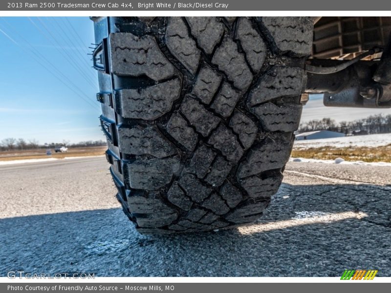 Bright White / Black/Diesel Gray 2013 Ram 2500 Tradesman Crew Cab 4x4