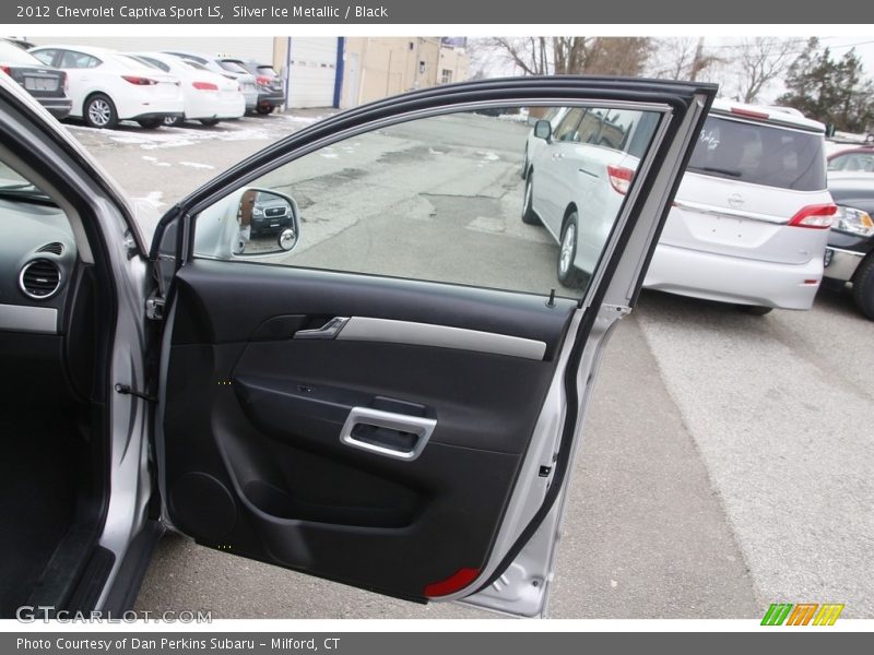 Silver Ice Metallic / Black 2012 Chevrolet Captiva Sport LS