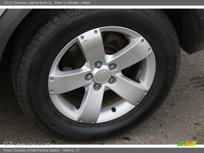 Silver Ice Metallic / Black 2012 Chevrolet Captiva Sport LS