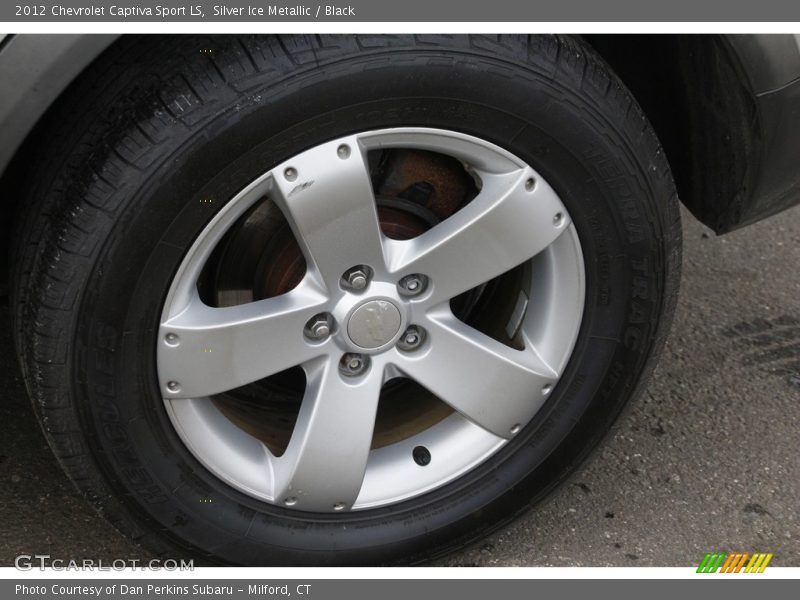 Silver Ice Metallic / Black 2012 Chevrolet Captiva Sport LS
