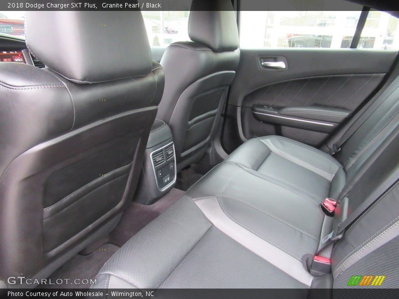 Granite Pearl / Black 2018 Dodge Charger SXT Plus