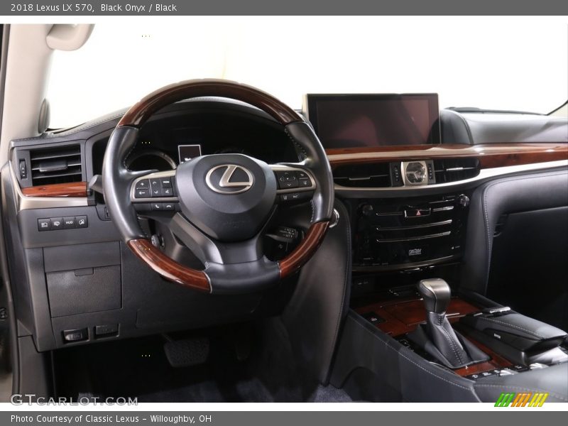 Black Onyx / Black 2018 Lexus LX 570