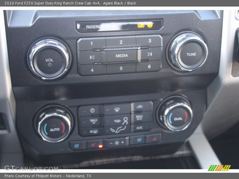 Agate Black / Black 2019 Ford F250 Super Duty King Ranch Crew Cab 4x4