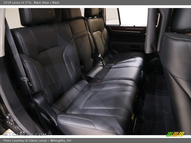 Black Onyx / Black 2018 Lexus LX 570