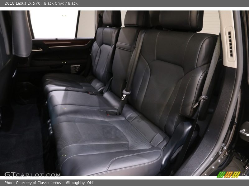 Black Onyx / Black 2018 Lexus LX 570