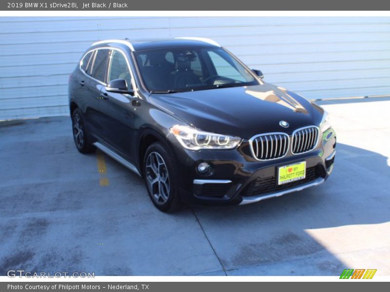 Jet Black / Black 2019 BMW X1 sDrive28i