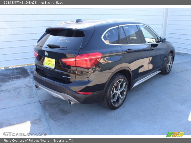 Jet Black / Black 2019 BMW X1 sDrive28i