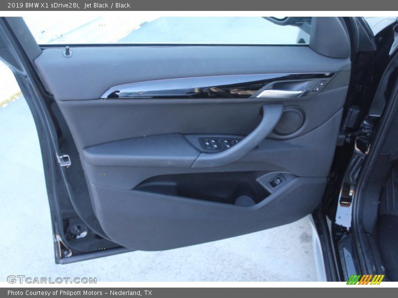 Jet Black / Black 2019 BMW X1 sDrive28i