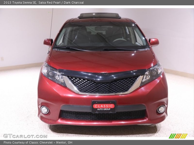 Salsa Red Pearl / Dark Charcoal 2013 Toyota Sienna SE