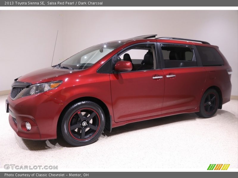 Salsa Red Pearl / Dark Charcoal 2013 Toyota Sienna SE