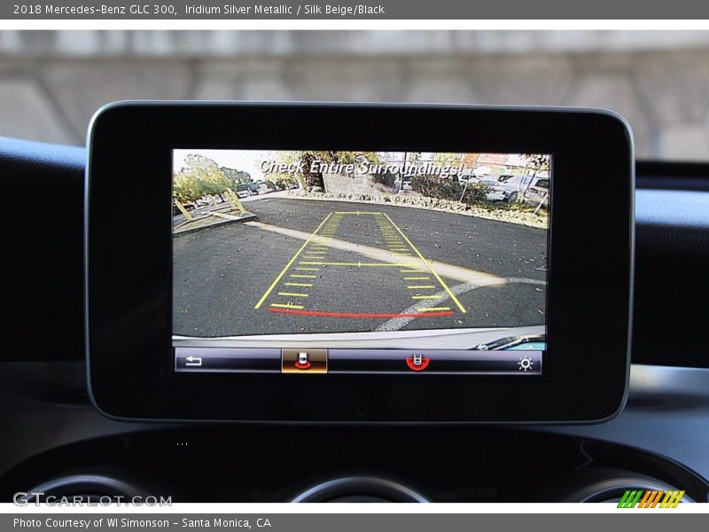 Iridium Silver Metallic / Silk Beige/Black 2018 Mercedes-Benz GLC 300