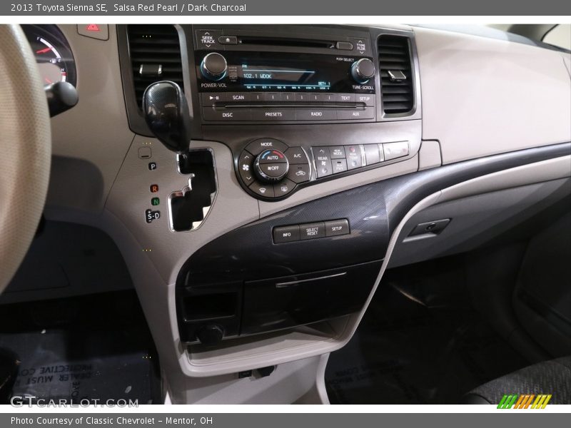 Salsa Red Pearl / Dark Charcoal 2013 Toyota Sienna SE