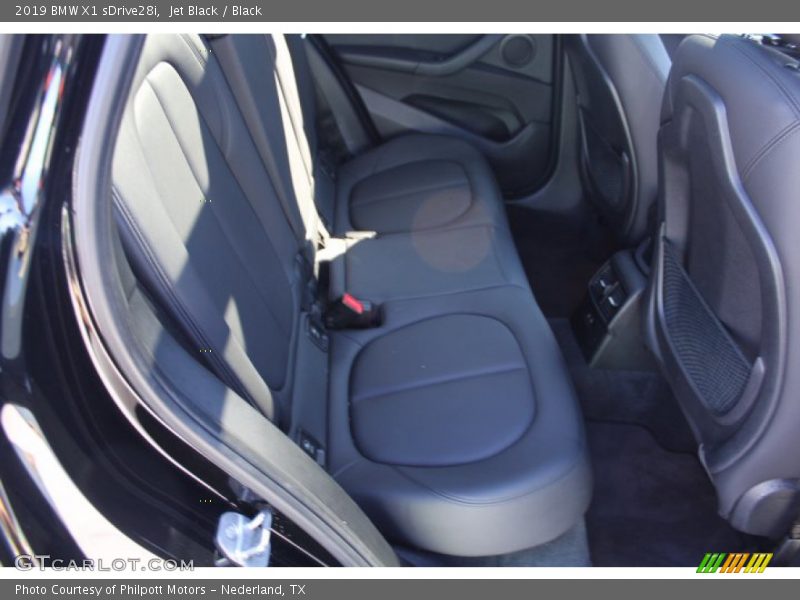 Jet Black / Black 2019 BMW X1 sDrive28i