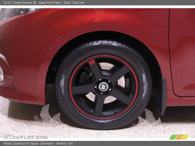 Salsa Red Pearl / Dark Charcoal 2013 Toyota Sienna SE