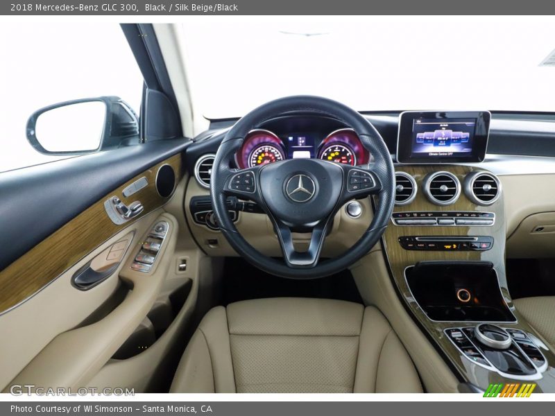 Black / Silk Beige/Black 2018 Mercedes-Benz GLC 300