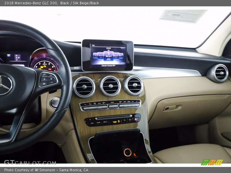 Black / Silk Beige/Black 2018 Mercedes-Benz GLC 300