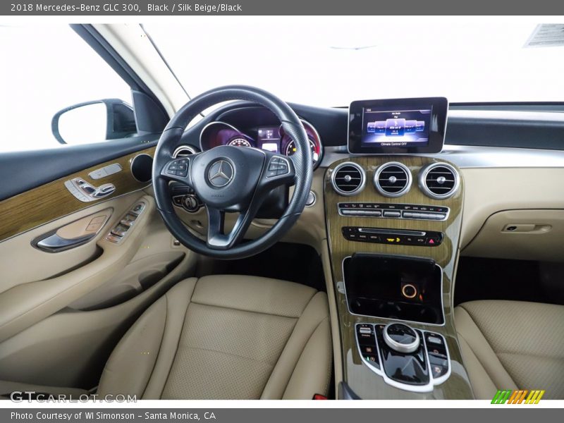 Black / Silk Beige/Black 2018 Mercedes-Benz GLC 300
