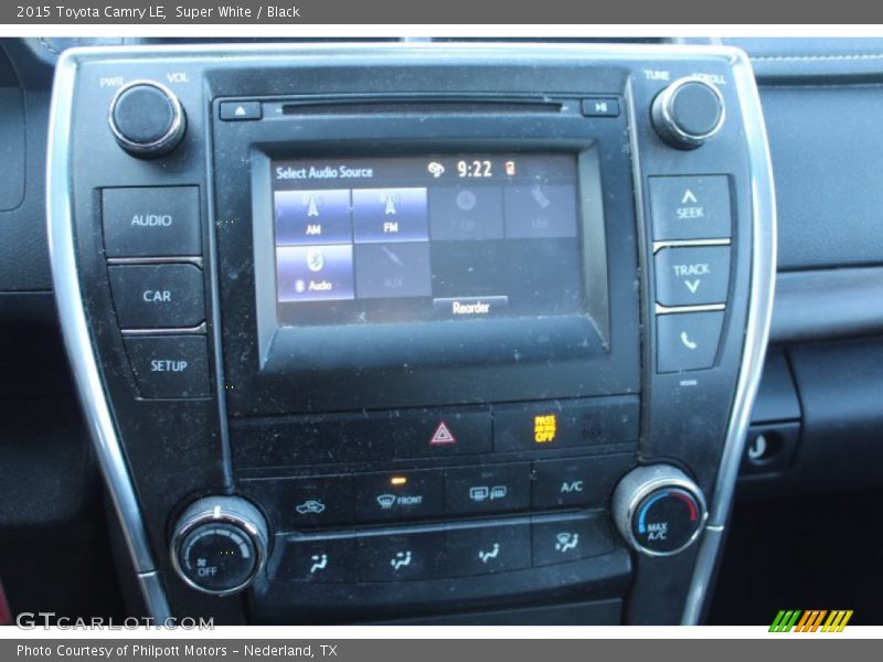 Super White / Black 2015 Toyota Camry LE