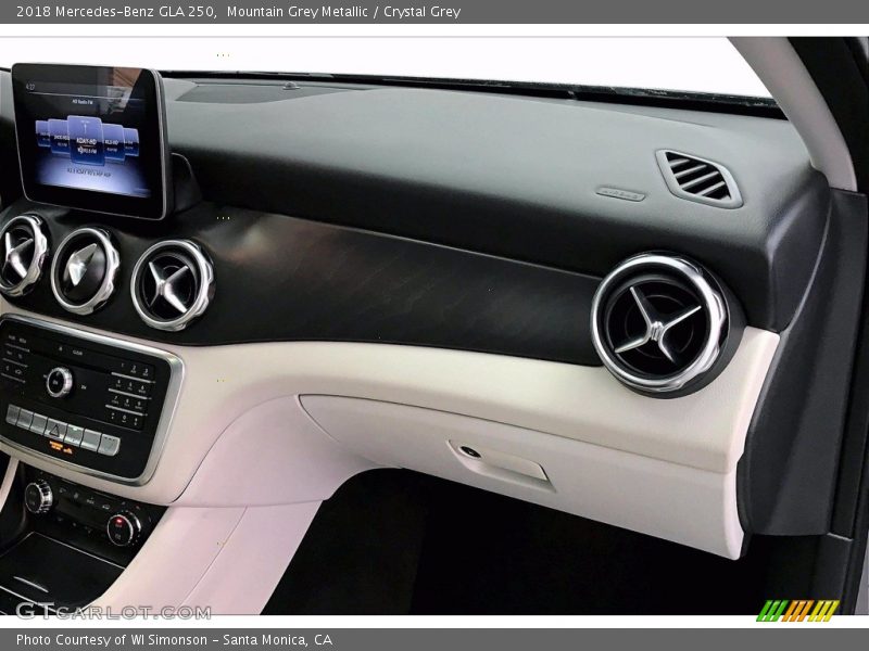 Mountain Grey Metallic / Crystal Grey 2018 Mercedes-Benz GLA 250