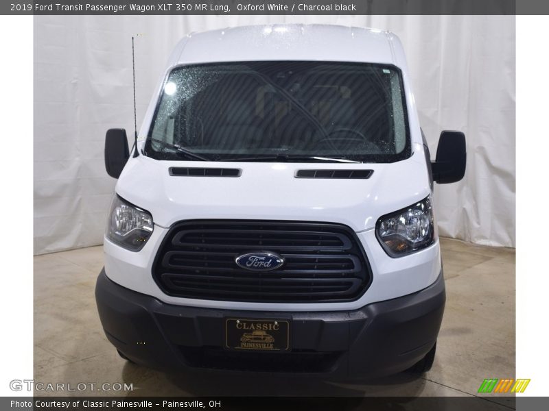 Oxford White / Charcoal black 2019 Ford Transit Passenger Wagon XLT 350 MR Long