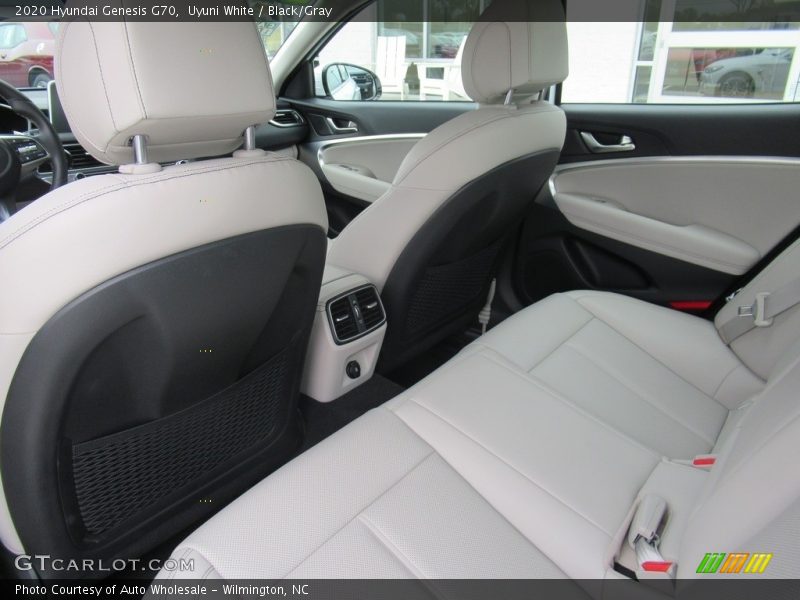 Uyuni White / Black/Gray 2020 Hyundai Genesis G70