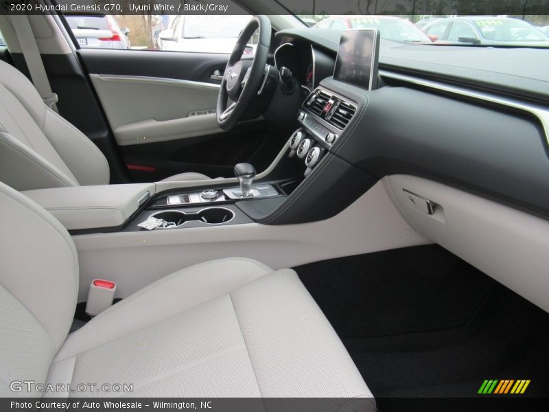 Uyuni White / Black/Gray 2020 Hyundai Genesis G70