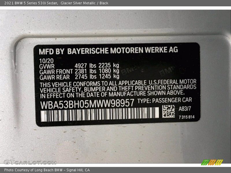 Glacier Silver Metallic / Black 2021 BMW 5 Series 530i Sedan