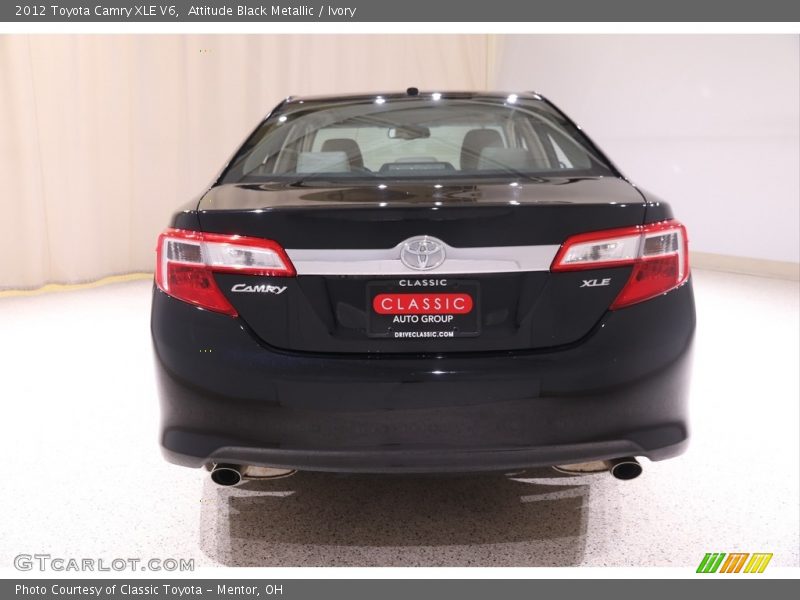 Attitude Black Metallic / Ivory 2012 Toyota Camry XLE V6